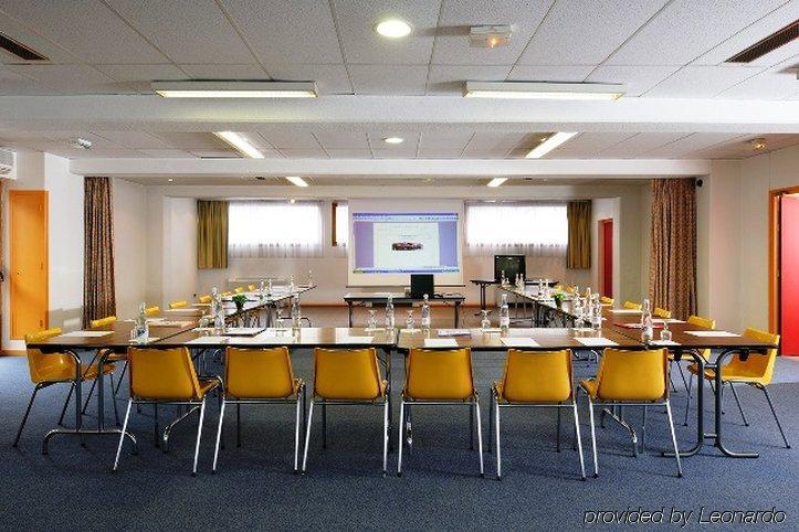 Kyriad Lyon Est - Genas Eurexpo Facilidades foto